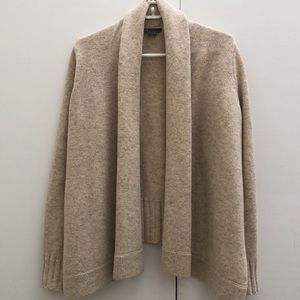 VINCE cardigan, hi-lo style, heathered oatmeal
